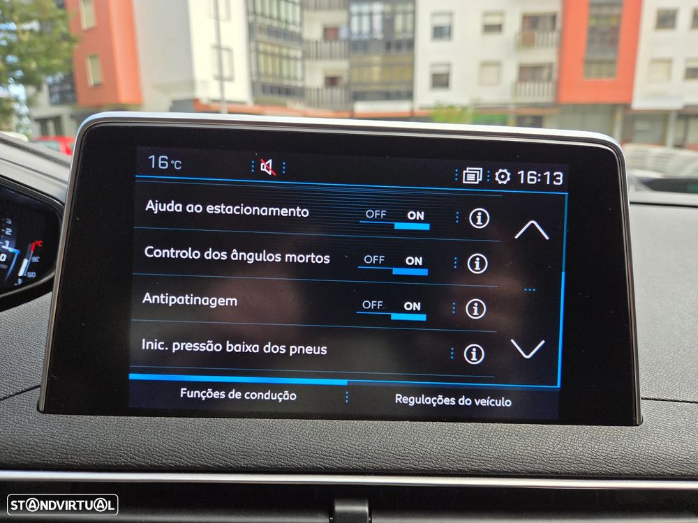 Peugeot 3008 PureTech 130 Stop & Start GPF EAT8 Allure - 47