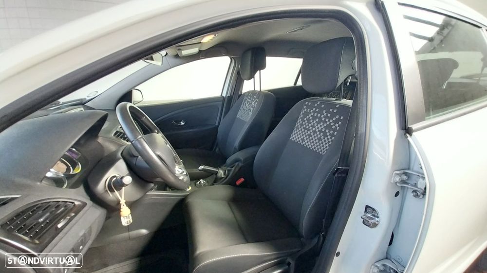 Renault Mégane Sport Tourer 1.5 dCi Dynamique S SS - 12