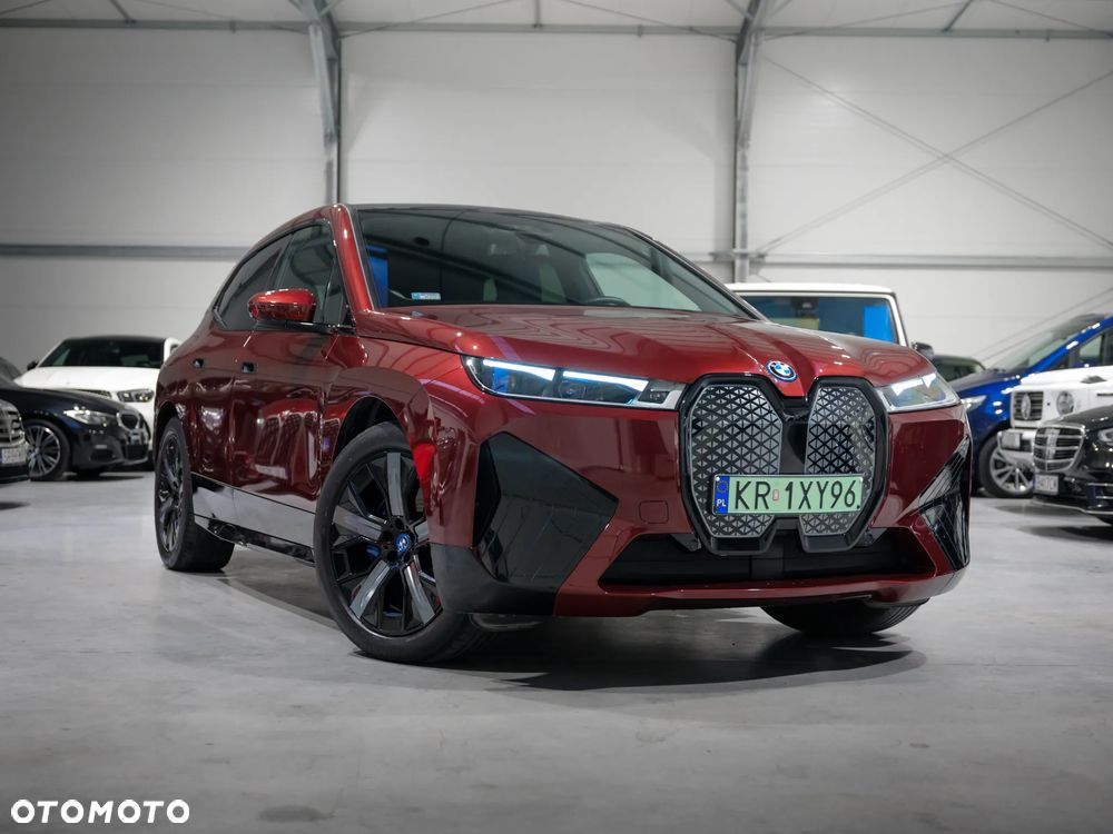 BMW iX xDrive40 76.6kWh - 11