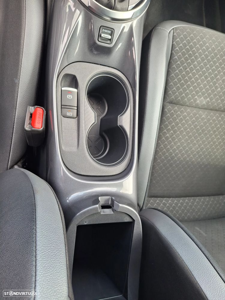 Nissan Juke 1.0 DIG-T N-Connecta NAV. DCT - 18