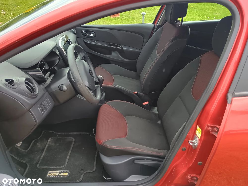 Renault Clio 1.2 16V 75 LIMITED - 40
