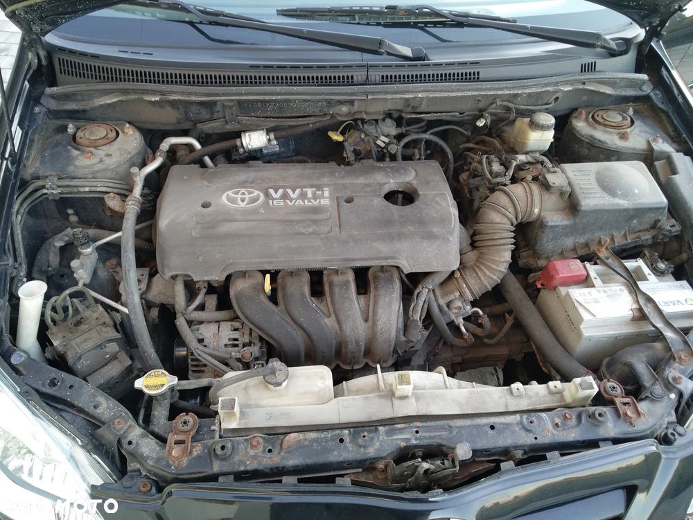 Toyota Corolla 1.6 VVT-i Sol - 10