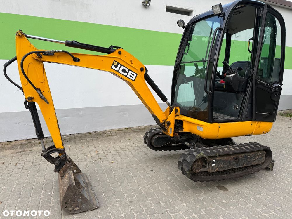 JCB 8018 - 2