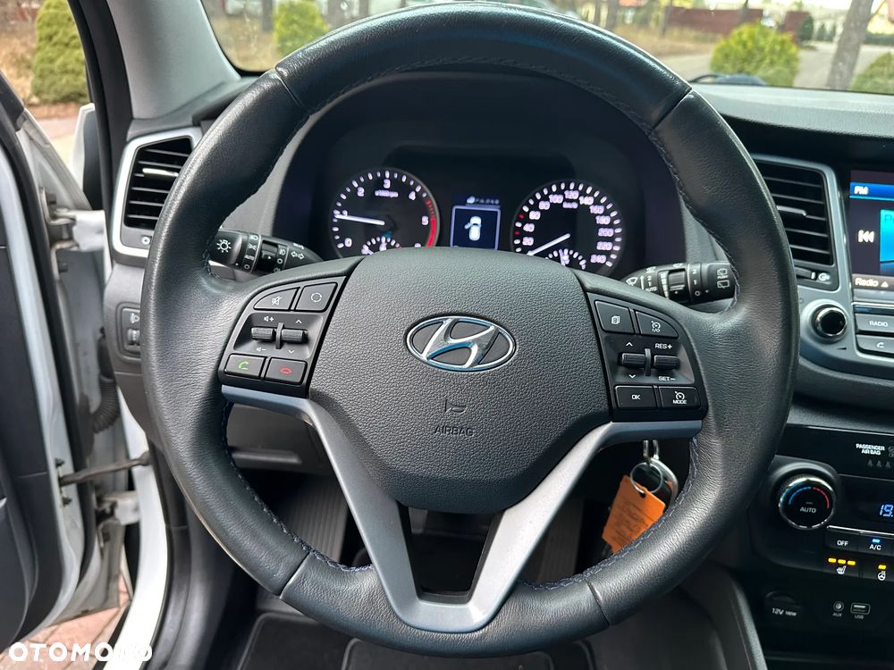 Hyundai Tucson blue 1.7 CRDi 2WD Advantage - 17