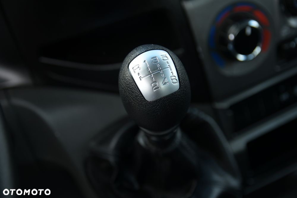 Iveco DAILY 35-150 * WYWROTKA 3-stronna * Niski Przebieg! * SUPER STAN! - 24