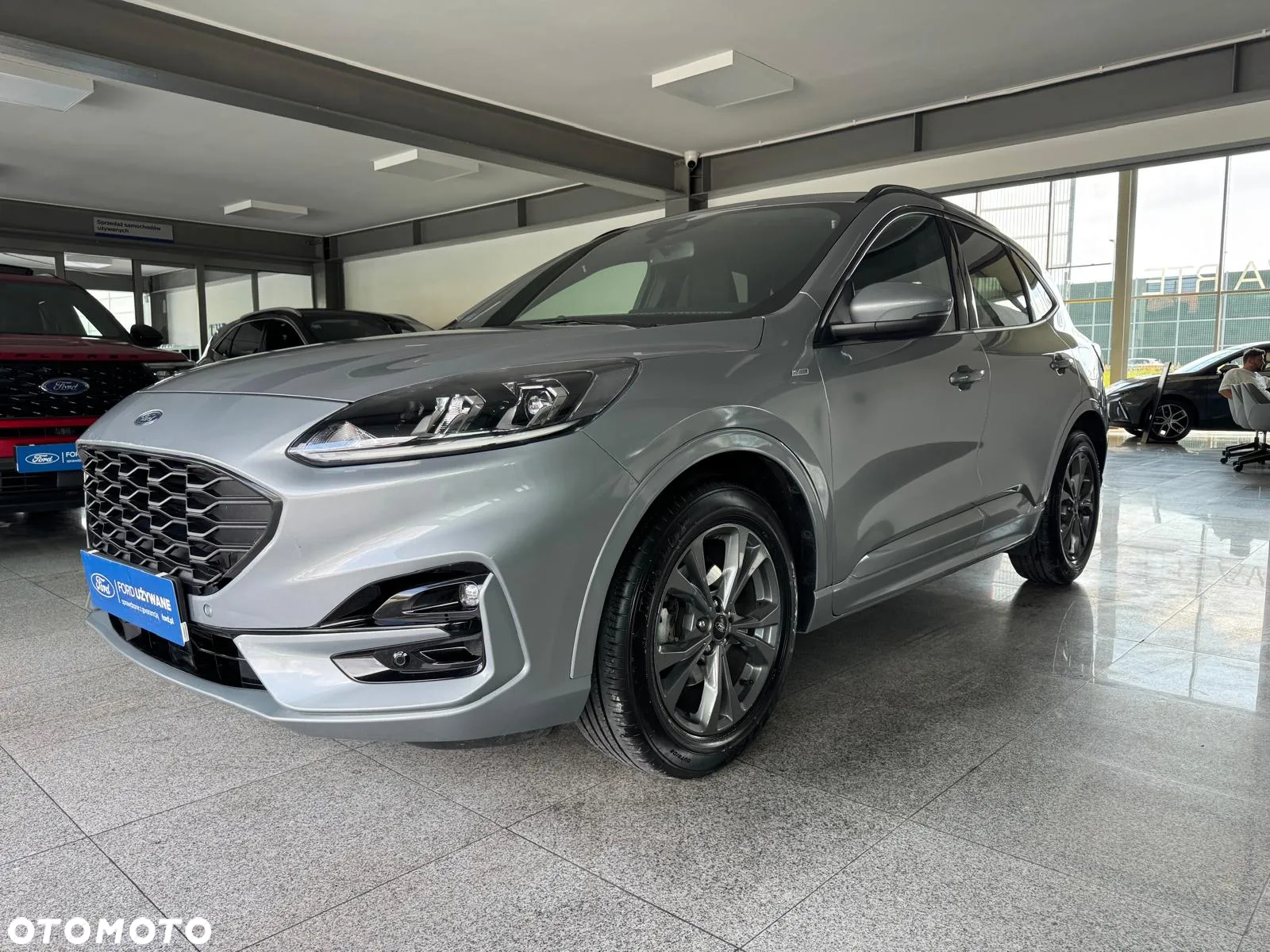 Ford Kuga - 8