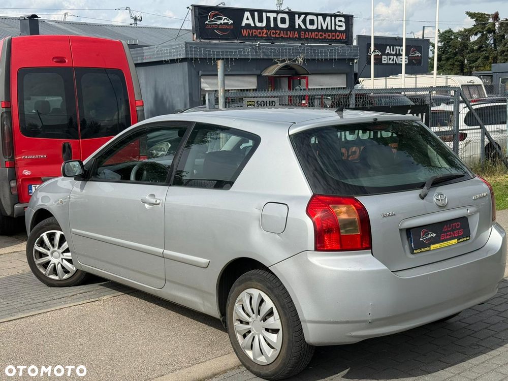 Toyota Corolla - 3