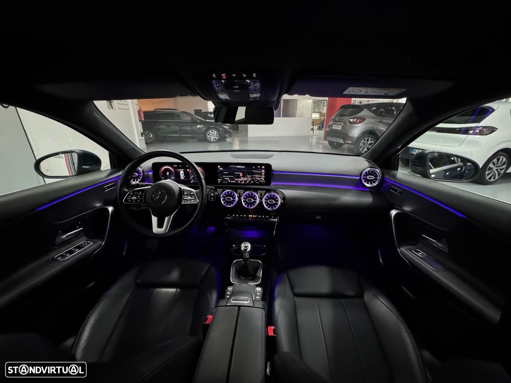 Mercedes-Benz A 180 d Style Plus - 36