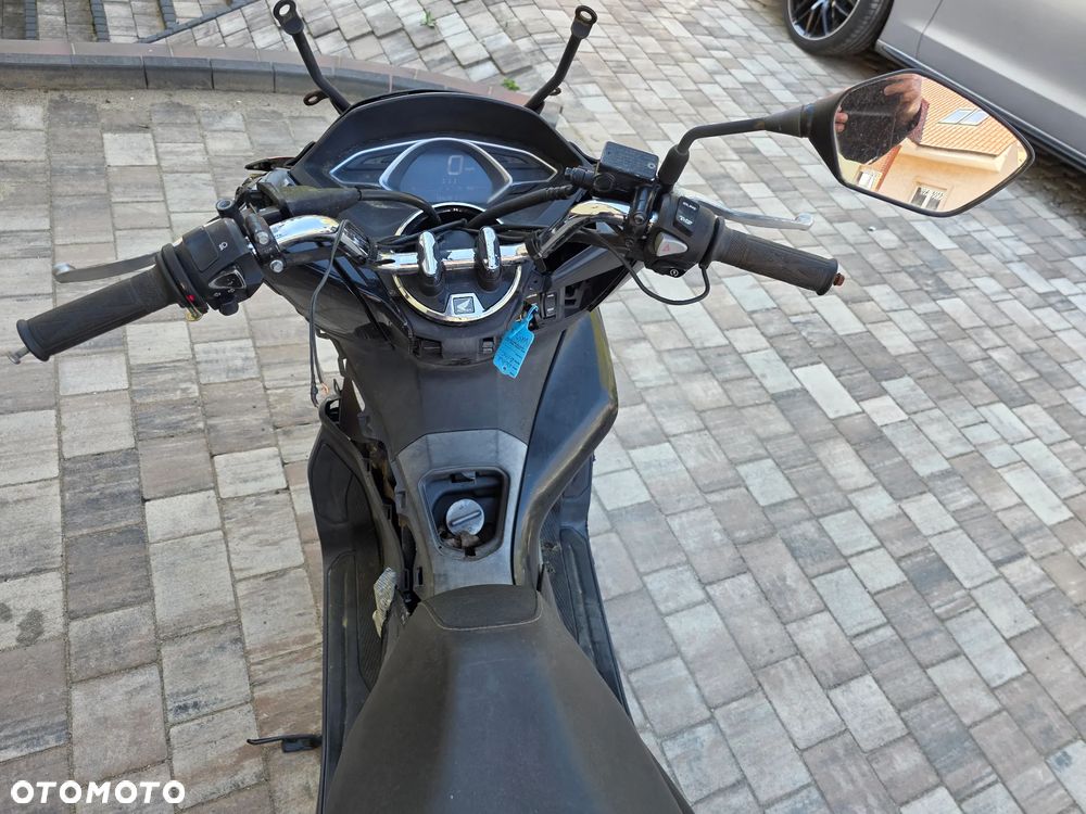 Honda PCX - 7