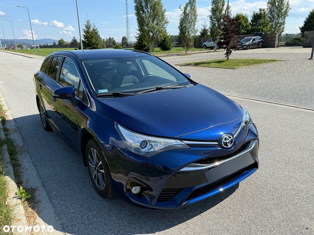 Toyota Avensis 1.6 D-4D Active - 2