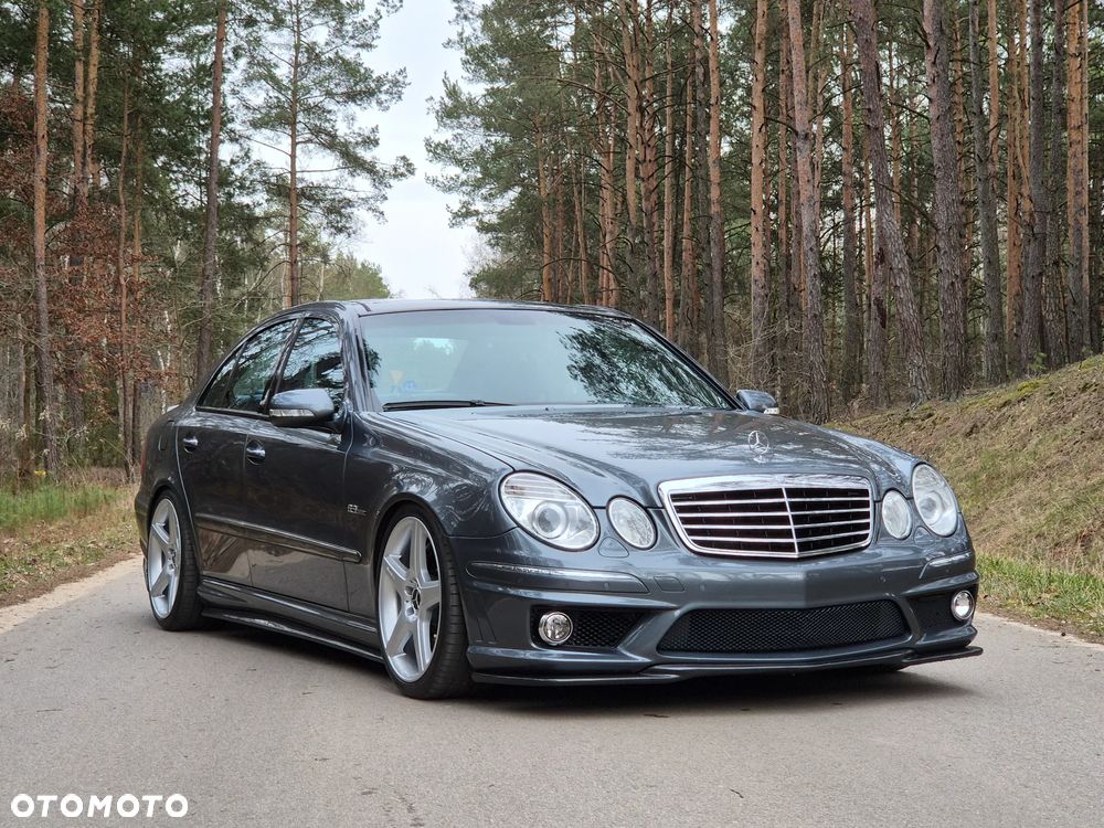 Mercedes-Benz Klasa E 63 AMG - 1