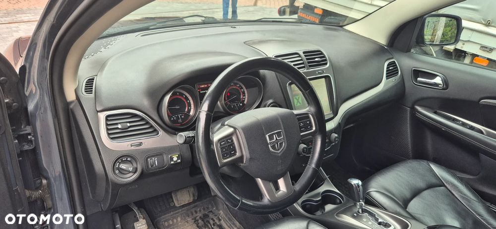 Dodge Journey - 12