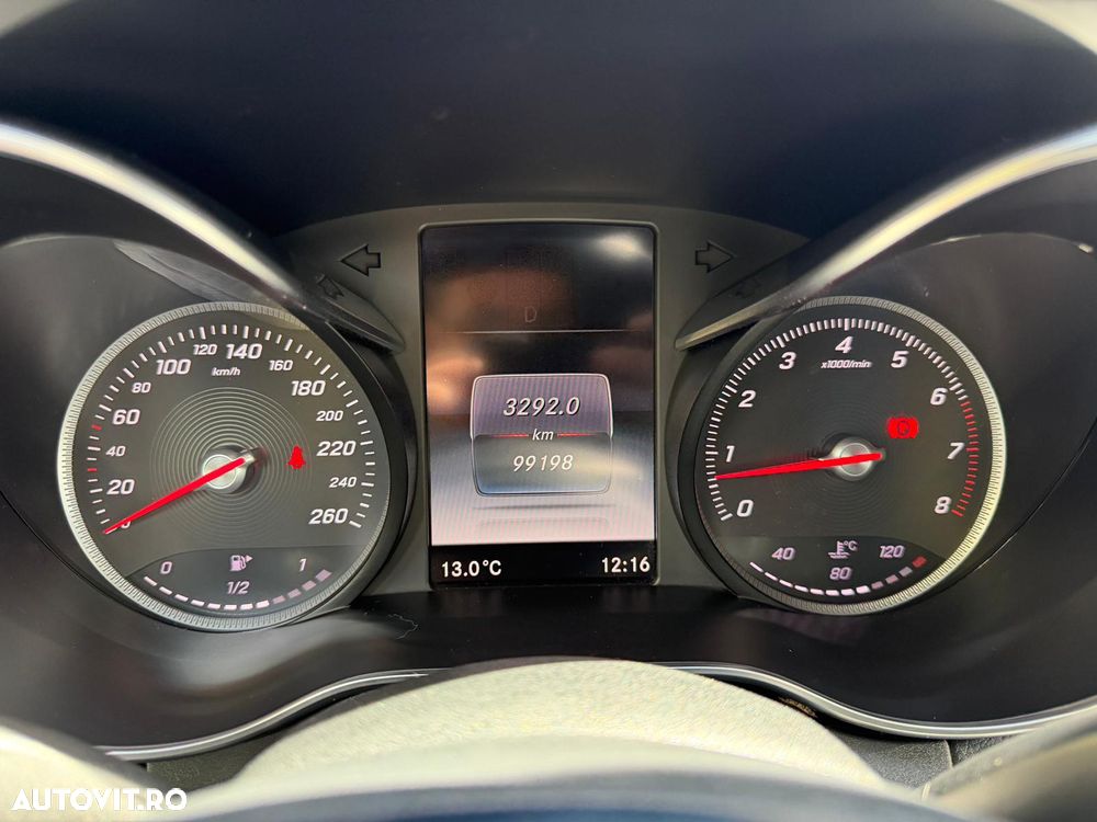 Mercedes-Benz C 250 9G-TRONIC AMG Line - 9