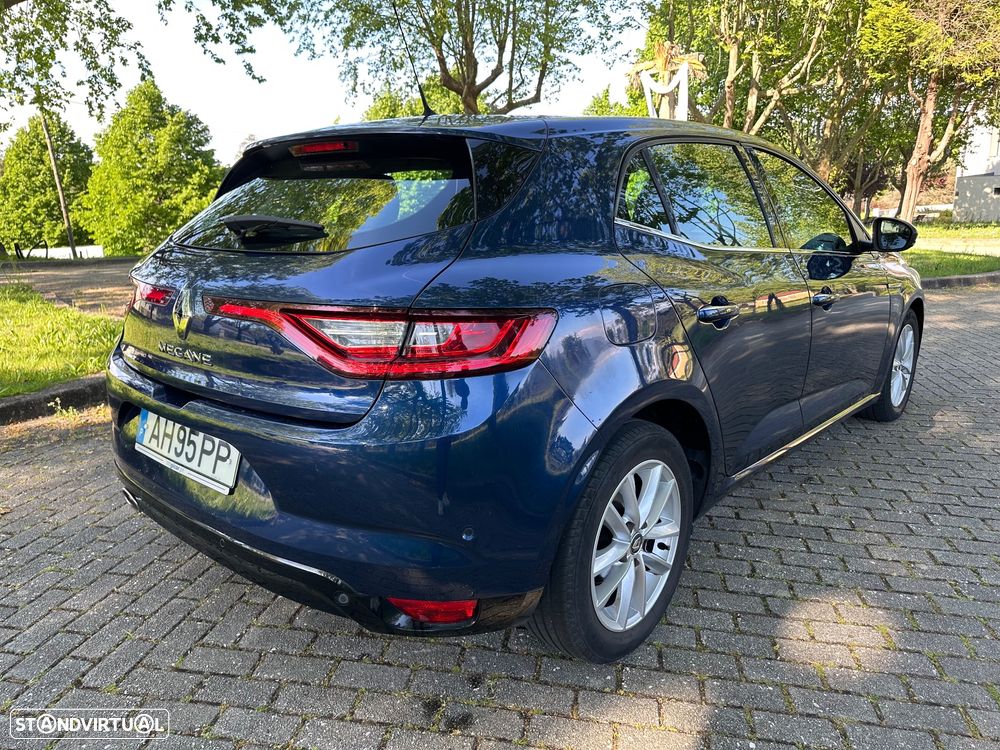 Renault Mégane 1.5 dCi Intens - 11