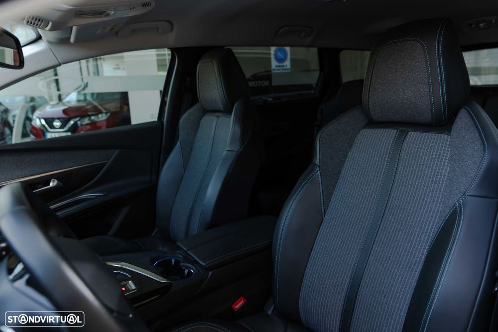 Peugeot 5008 1.2 PureTech Allure EAT8 - 10