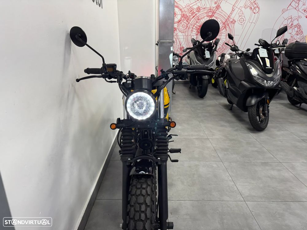 Bluroc Legend 125 - 4