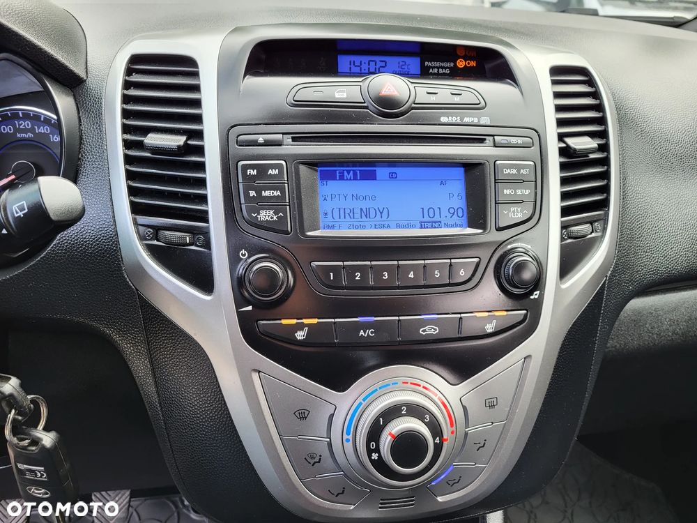 Hyundai ix20 - 16