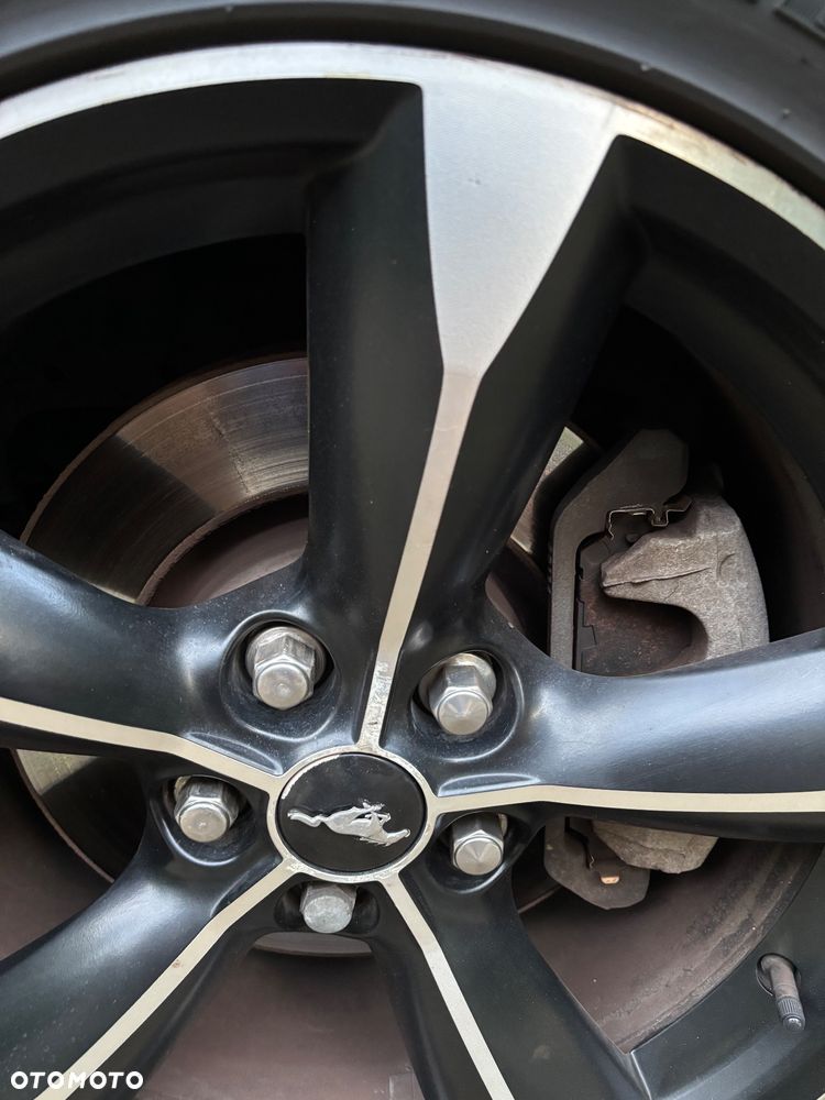 Ford Mustang 2.3 EcoBoost - 22