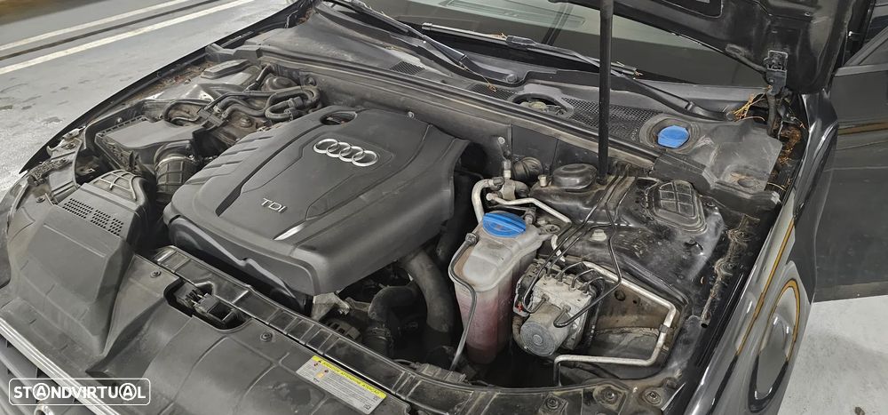 Audi A4 Avant 2.0 TDI Business Line - 8