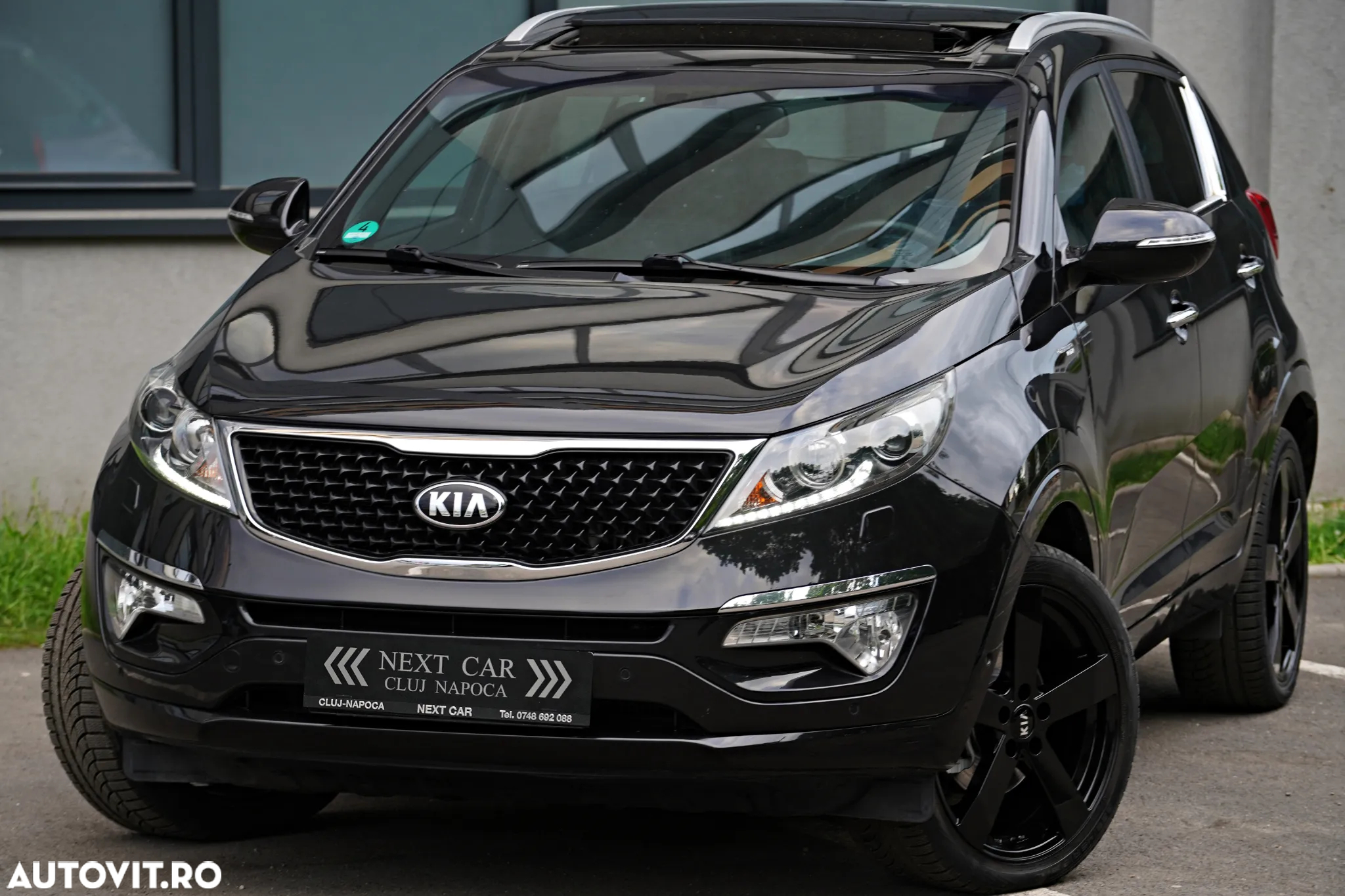 Kia Sportage 2,0 CRDI AWD Aut. Platinum - 2