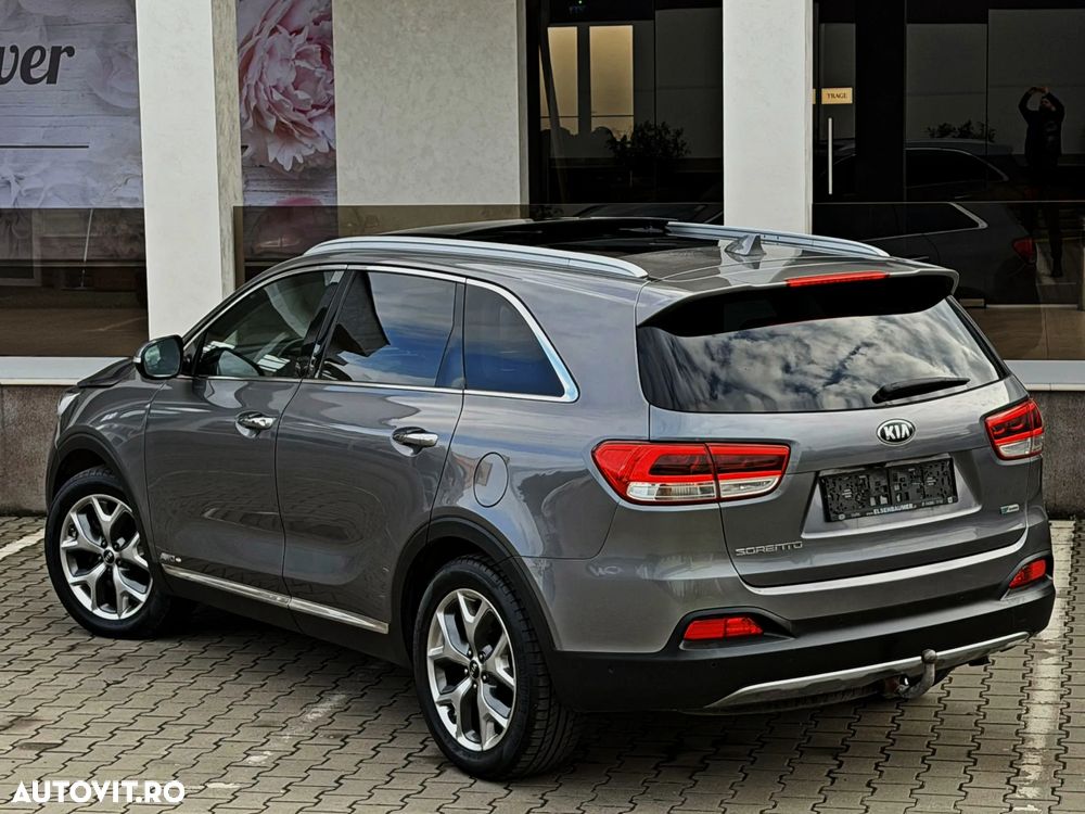 Kia Sorento 2.2 DSL EXECUTIVE AT 4x4 - 6