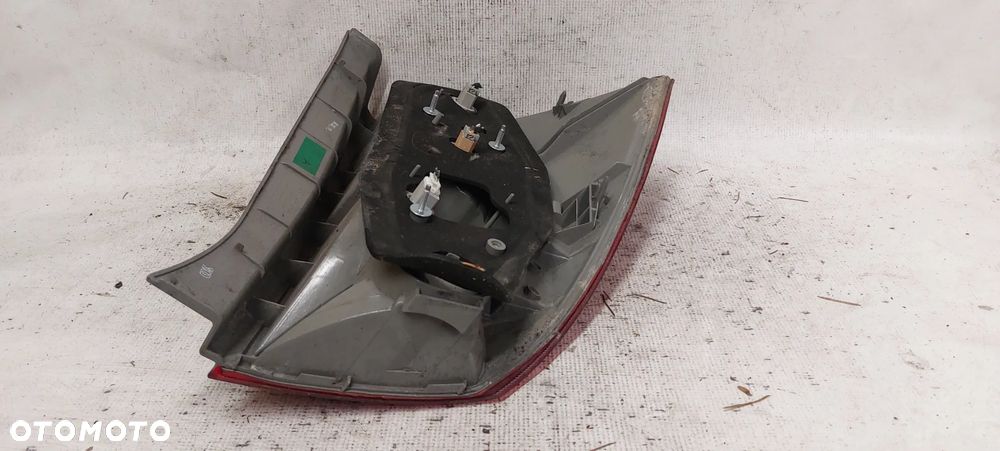 .  TYL TYLNA LAMPA LEWA HONDA FR-V - 4