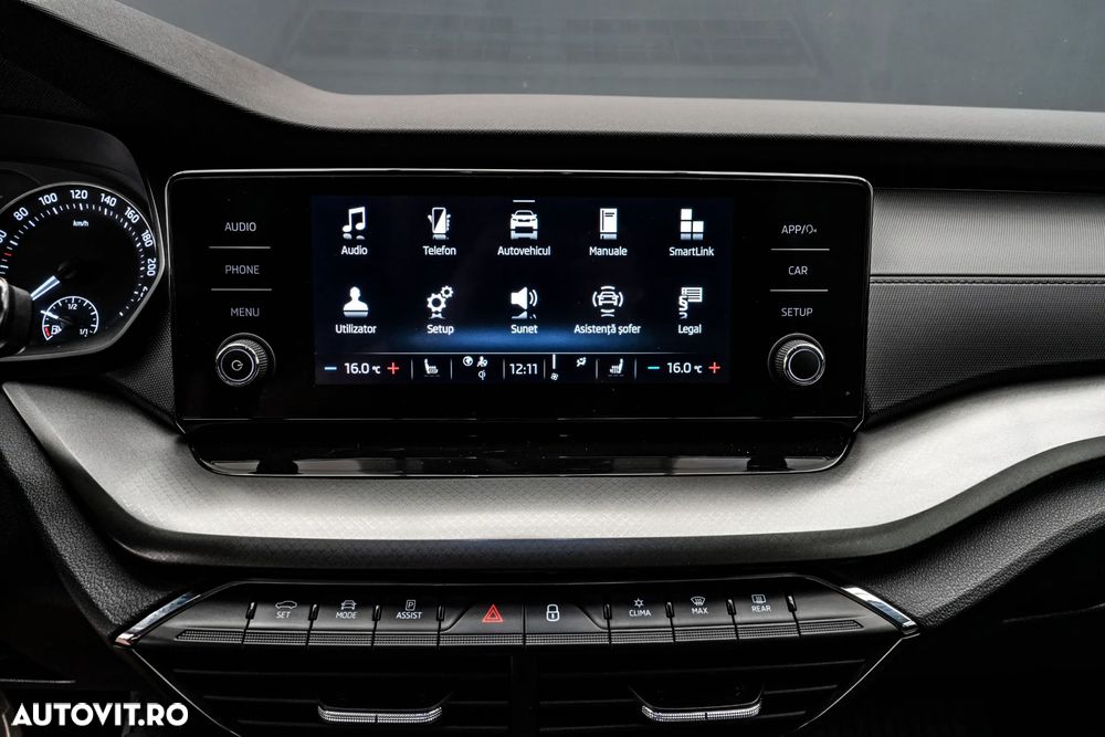 Skoda Octavia 2.0 TDI DSG Style - 22