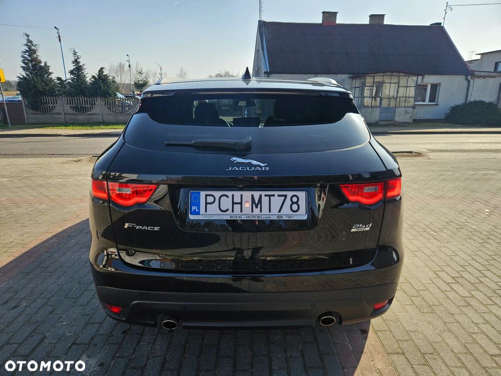 Jaguar F-Pace 2.0 i4D AWD R-Sport - 4