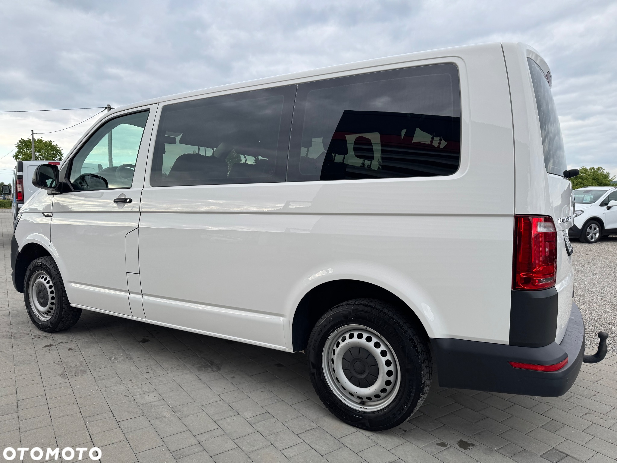 Volkswagen Transporter - 8