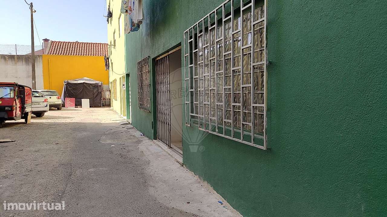 Armazém  para arrendamento - Grande imagem: 2/7