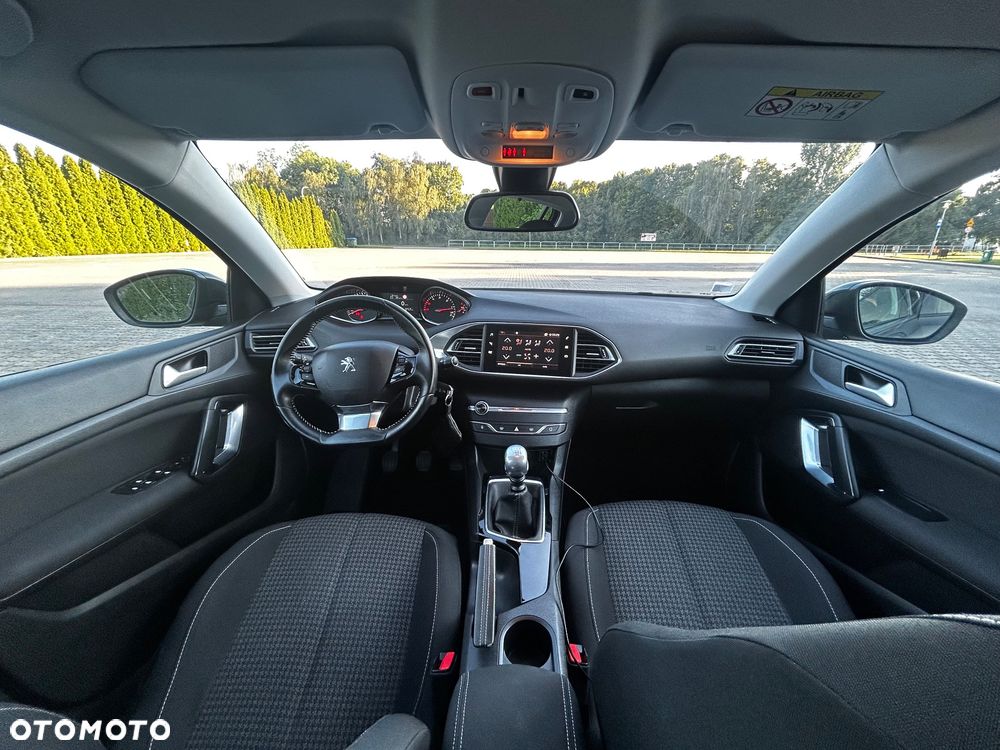 Peugeot 308 - 30
