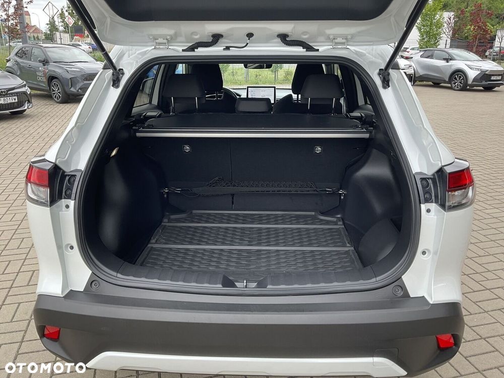 Toyota Corolla Cross - 13