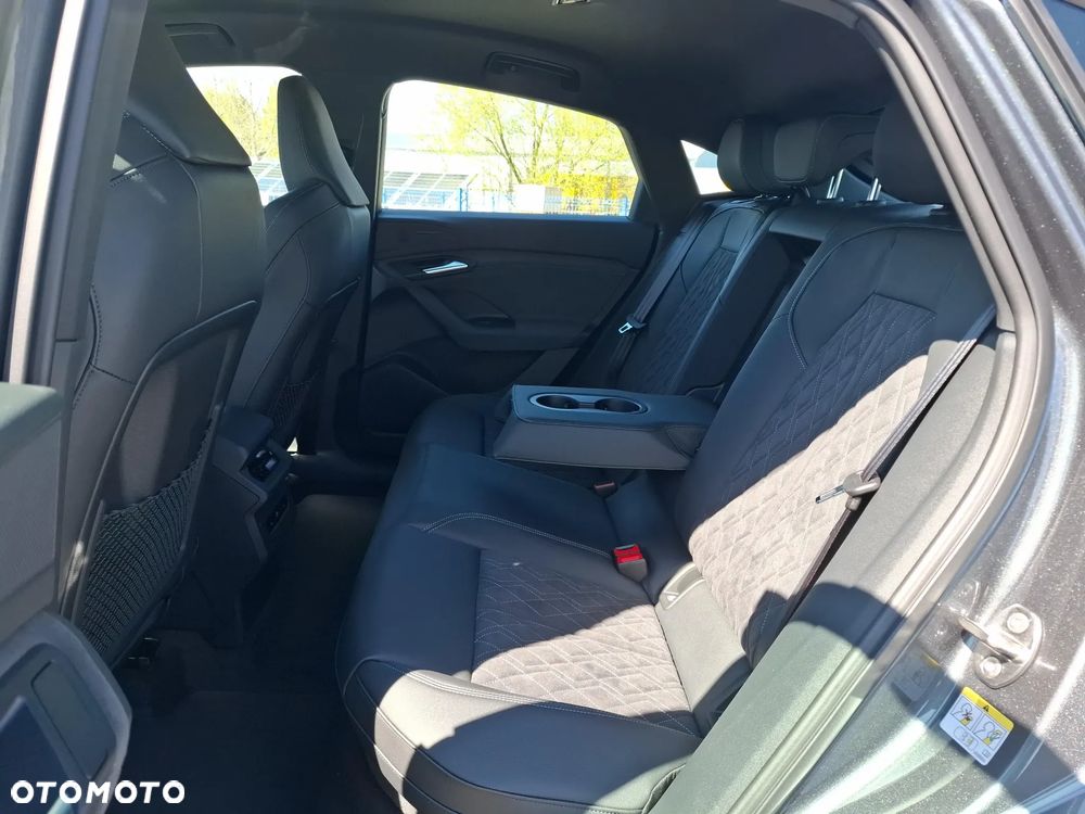 Audi Q6 Sportback e-tron - 18