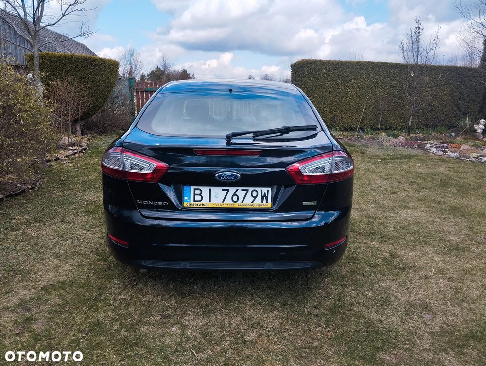 Ford Mondeo 1.6 Eco Boost Titanium - 4