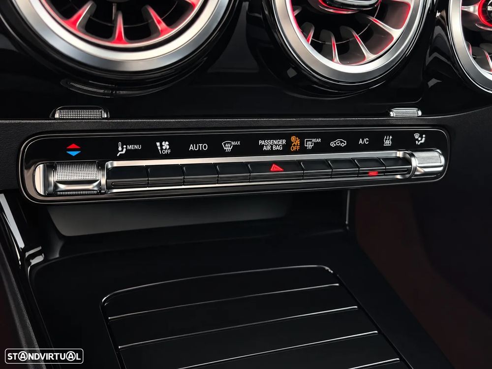 Mercedes-Benz CLA 250 e AMG Line - 23
