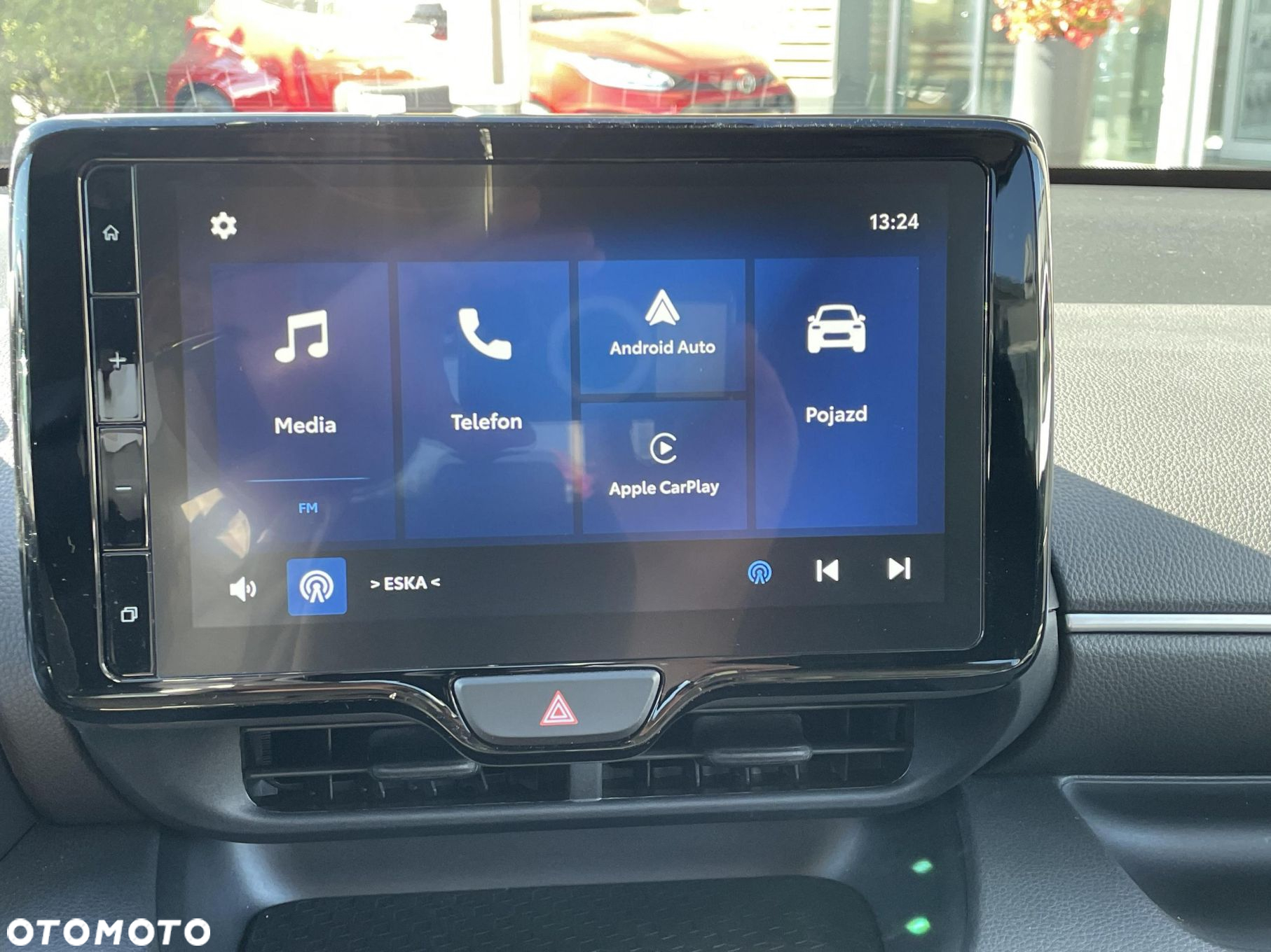 Toyota Yaris Hybrid 1.5 Style - 19