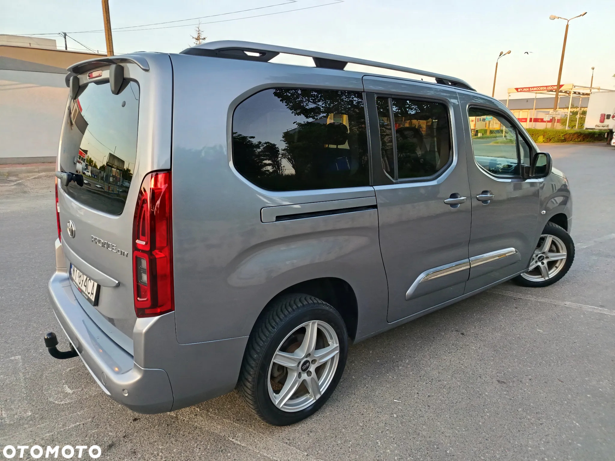 Toyota Proace City Verso Long 1.2 D-4T Family - 9