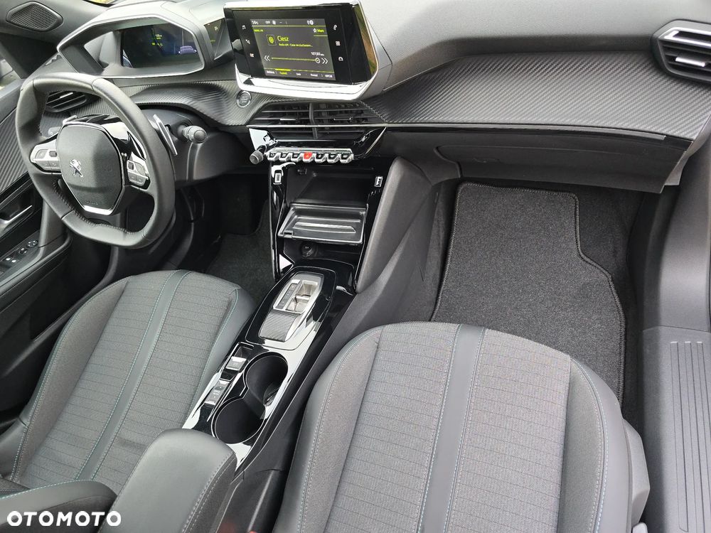 Peugeot 2008 1.2 PureTech Allure Pack S&S EAT8 - 33