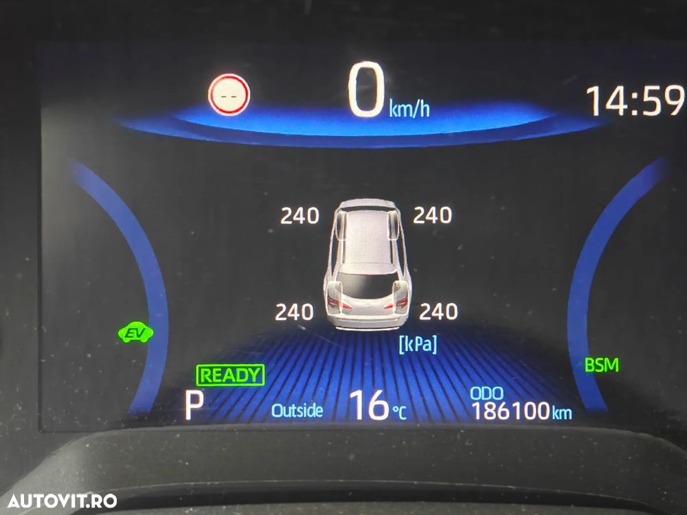 Suzuki Swace 1.8 Hybrid CVT Comfort+ - 11