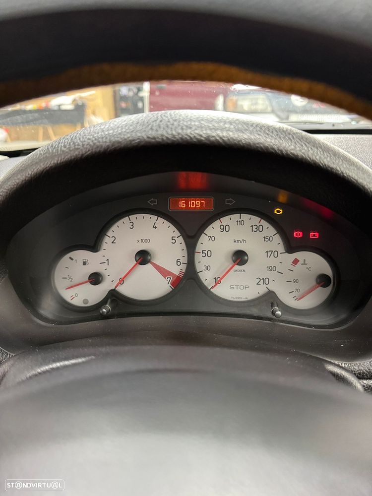 Peugeot 206 1.1 XR - 9