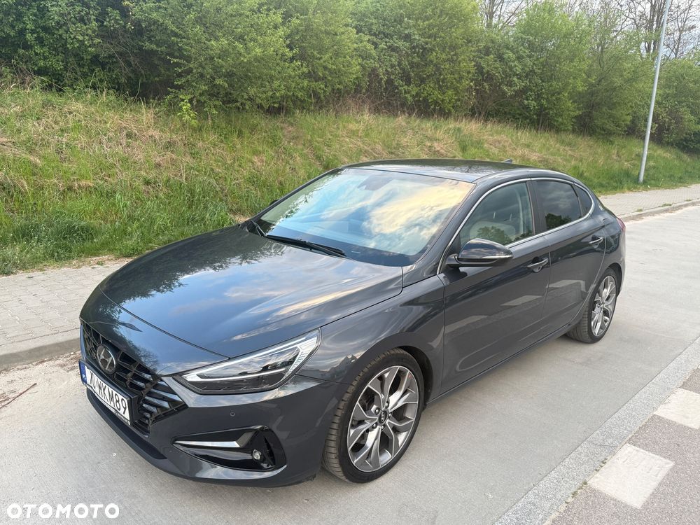 Hyundai i30 1.5 T-GDI 48V Executive DCT - 3