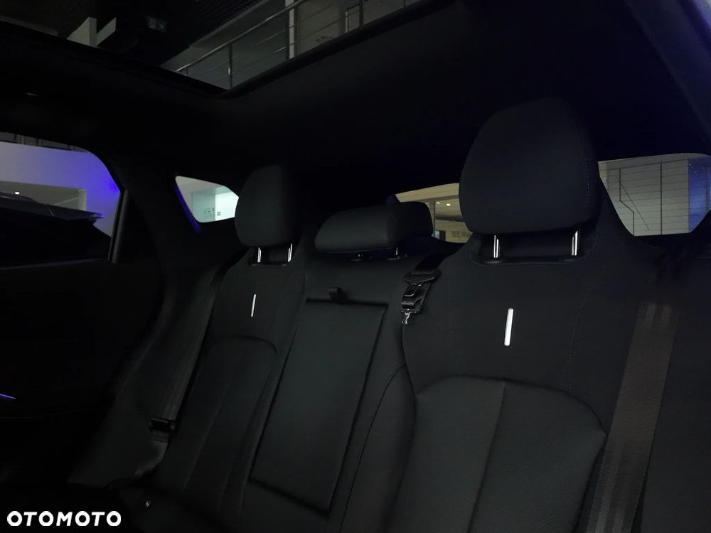 Omoda 7 1.5 T-GDi Super Hybrid Luxury - 18