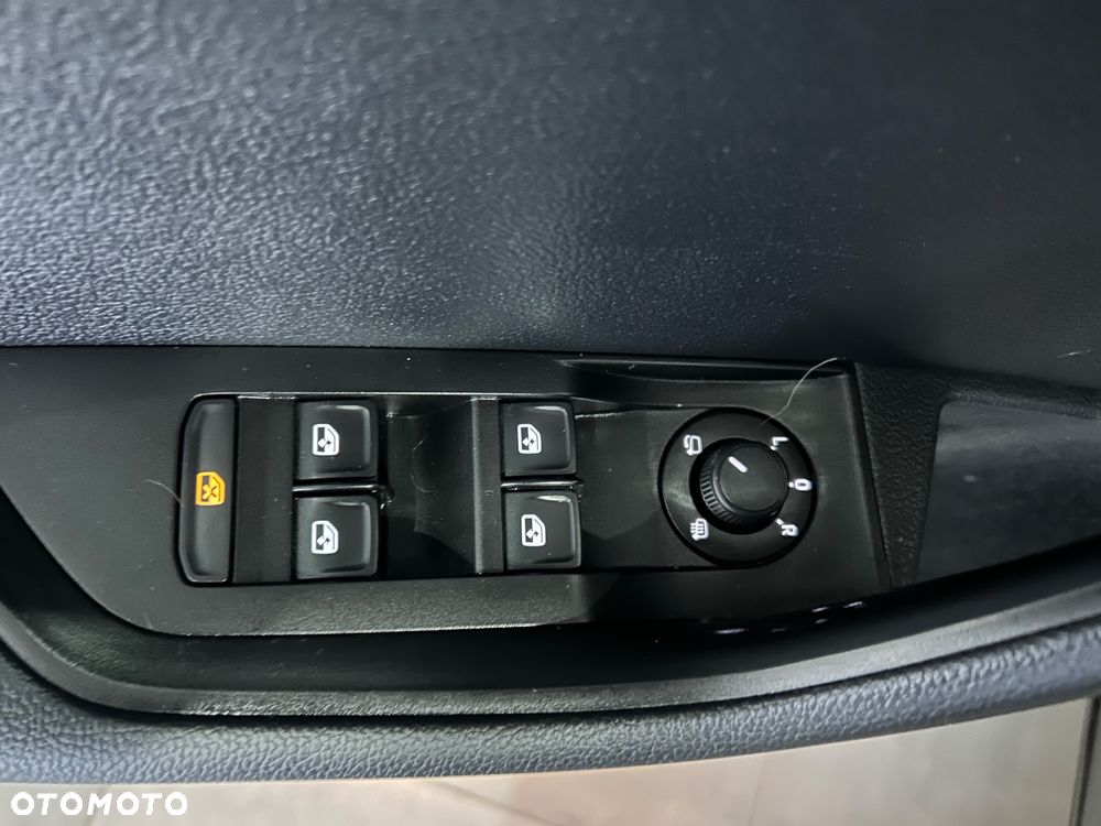 Skoda Superb 1.6 TDI GreenLine - 20