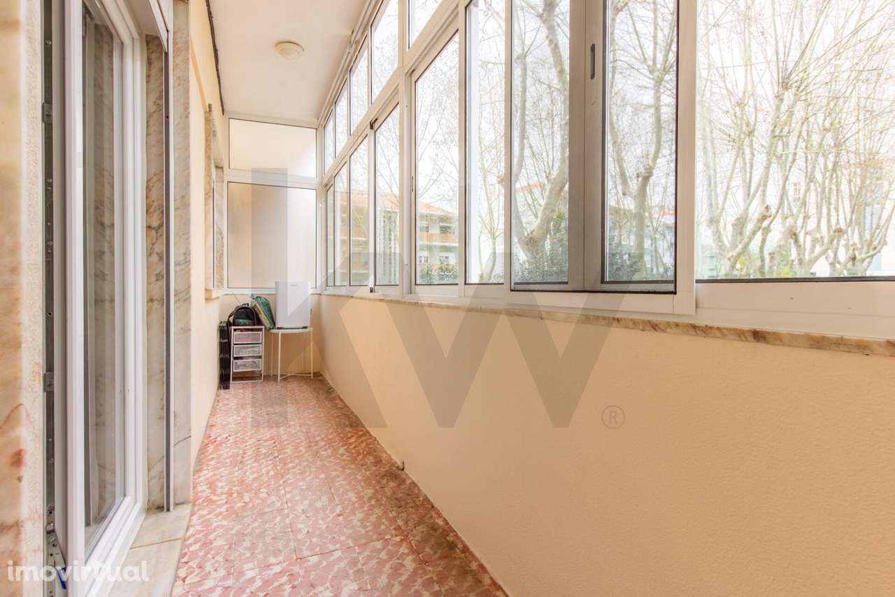 T3 Remodelado com Ampla Arrecadação com acesso ao exterior | Cova da P - Grande imagem: 2/29