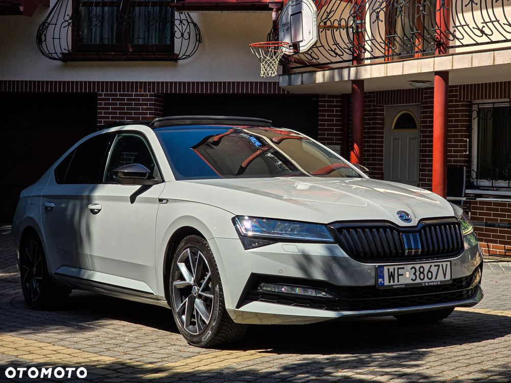 Skoda Superb 2.0 TDI SCR Sportline DSG - 11