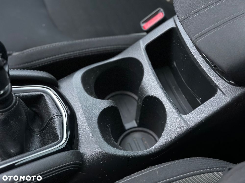 Nissan Qashqai 1.2 DIG-T N-Connecta EU6 - 27