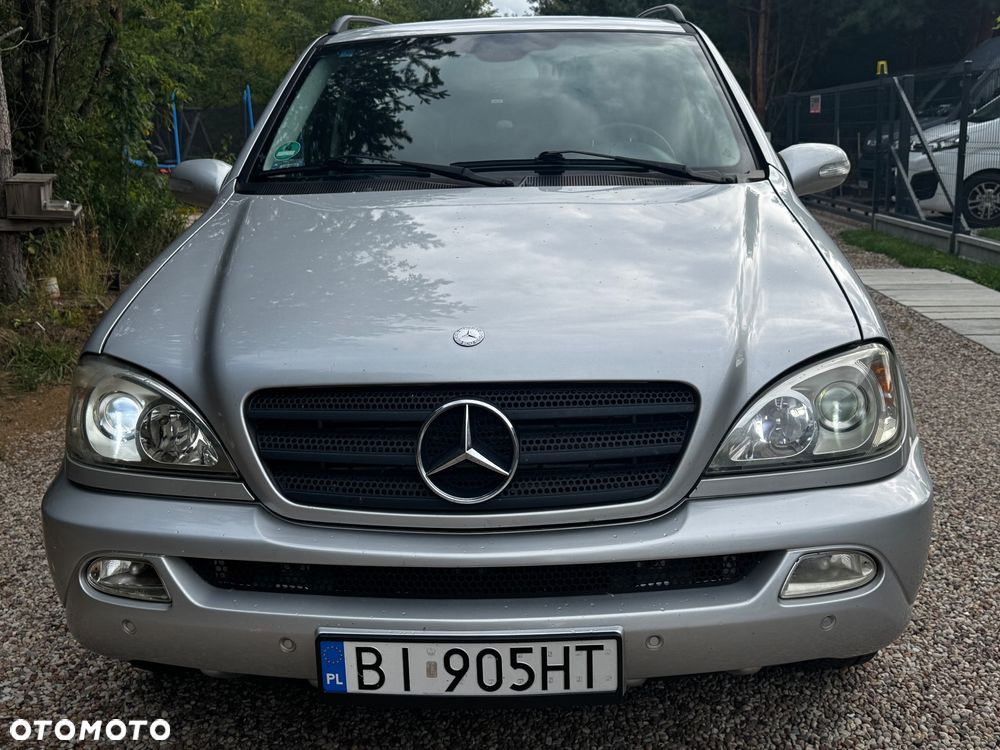 Mercedes-Benz ML - 8