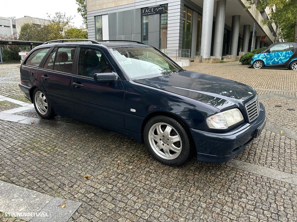 Mercedes-Benz C 220 - 10