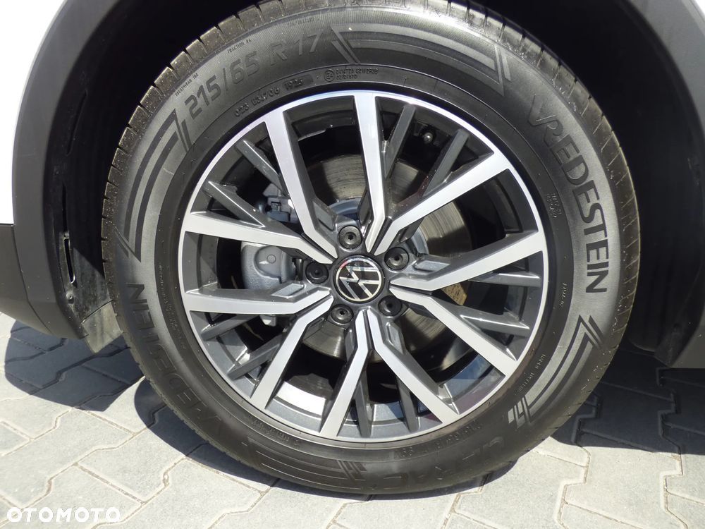 Volkswagen Tiguan 1.5 TSI EVO Life DSG - 24