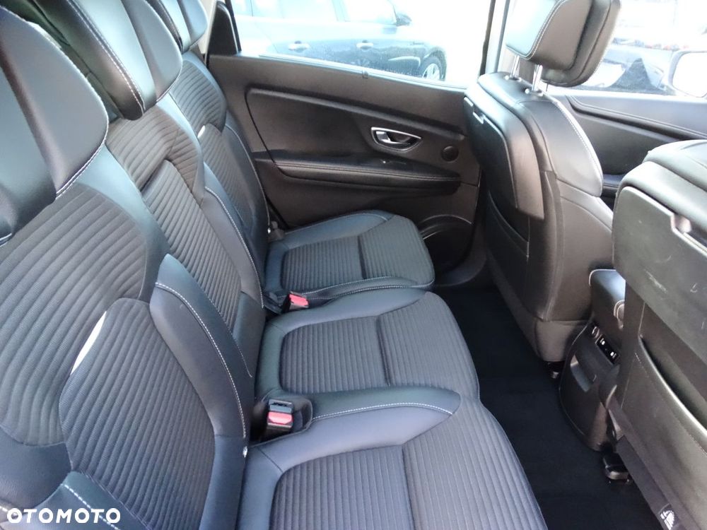 Renault Grand Scenic - 14